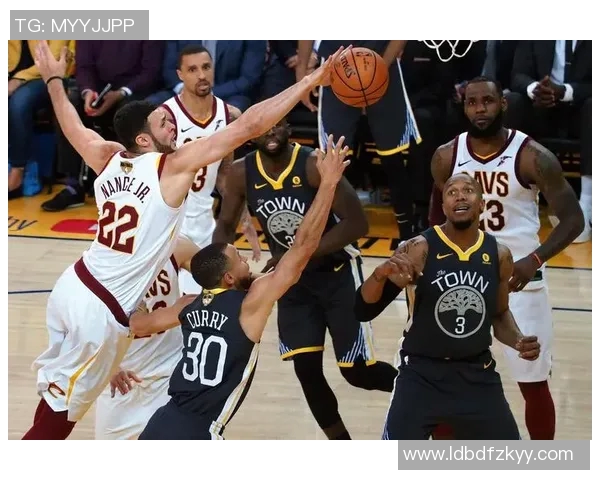 2015年NBA总决赛勇士与骑士的巅峰对决与传奇时刻回顾